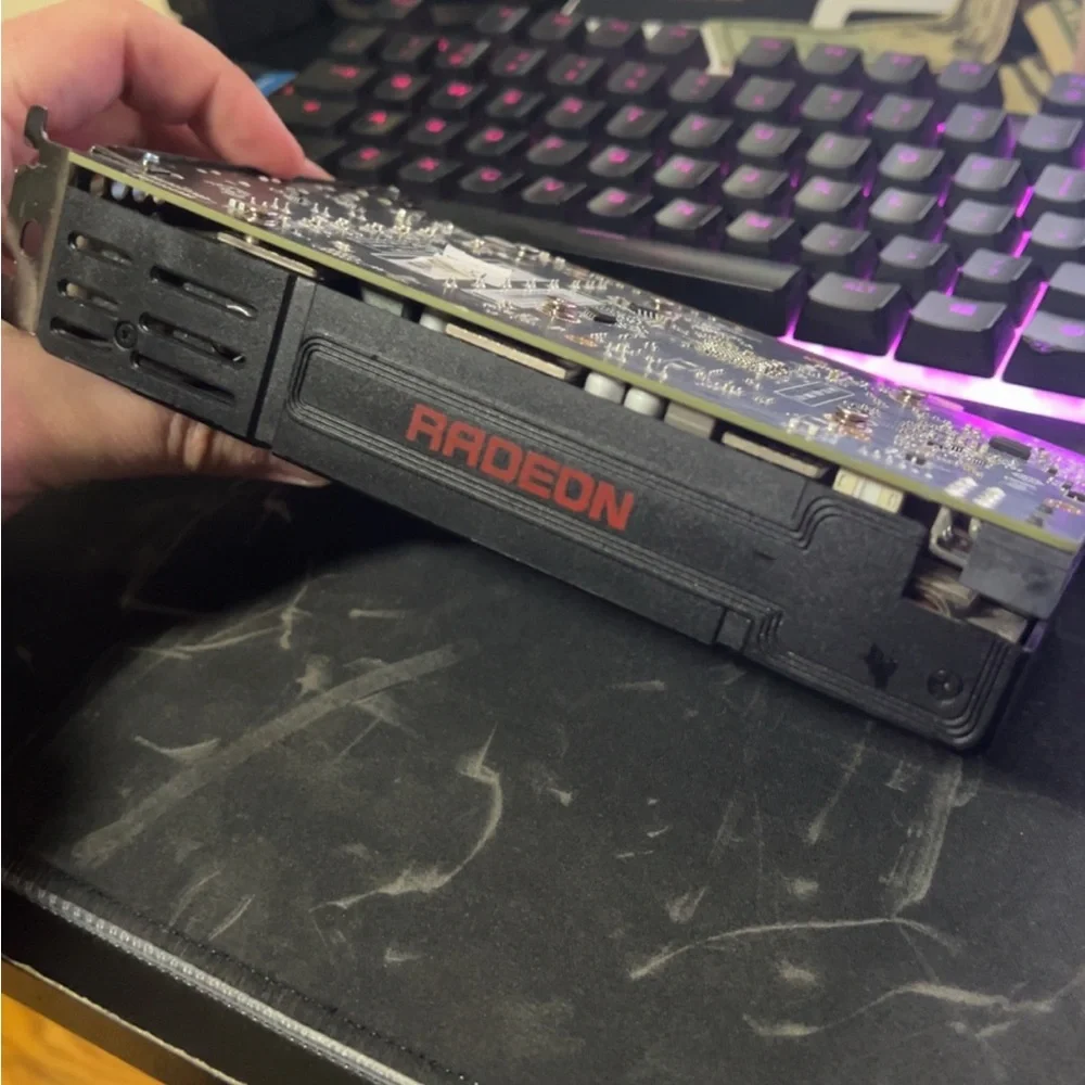 AMD Radeon 5500 RX 4GB graphics card